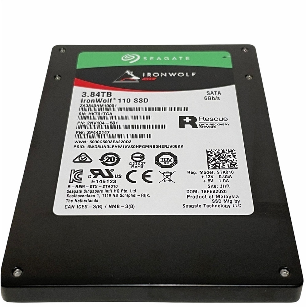 (NWOT) SEAGATE IRONWOLF 4TB SATA SOLID STATE DRIVE SSD • FAST•RELIABLE•TESTED